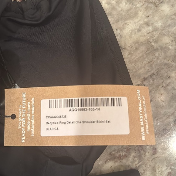 Nasty Gal Recycled Detail One Shoulder Bikini Set Size 2US - BNWT! - Picture 9 of 9